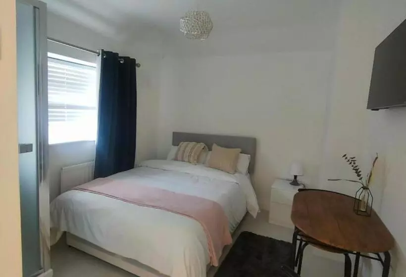 Motelli Modern Bromley House In London Br5