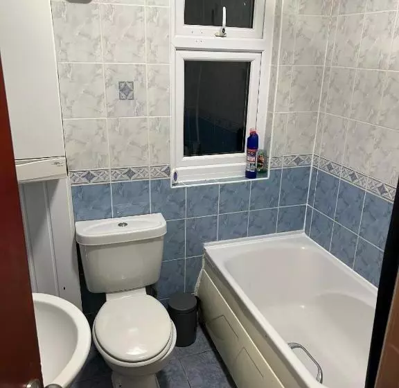 پانسیون 29 Ansell Road Sw17