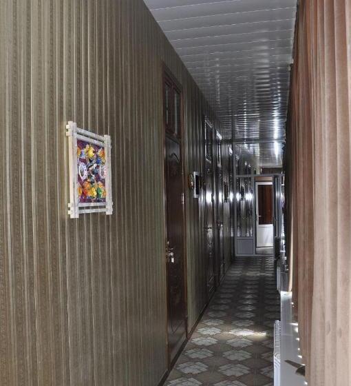 פנסיון Bilol Guest House