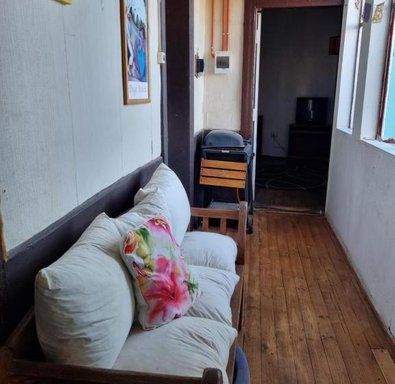 پانسیون Casa Mamary