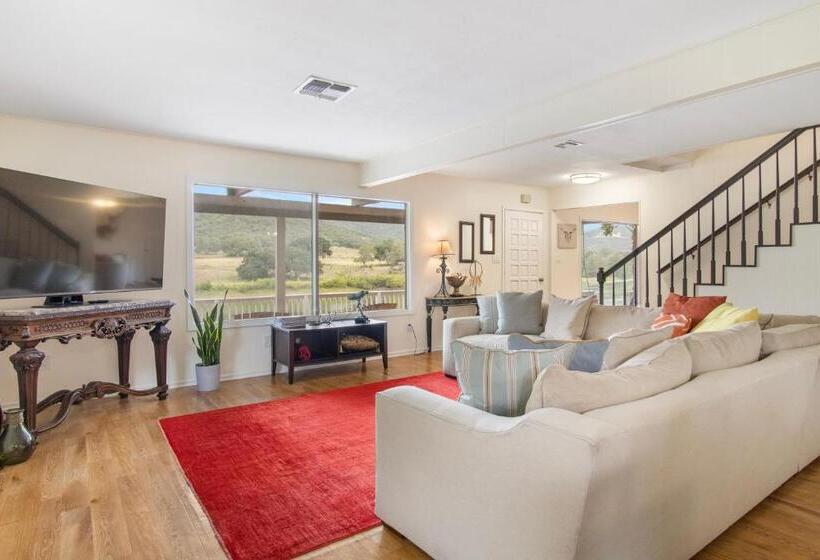 بنسيون Indian Springs Lakehouse