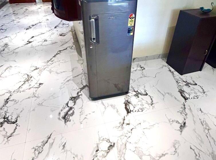 پانسیون Wonderstays