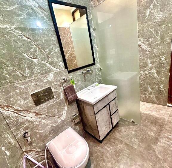 پانسیون Wonderstays