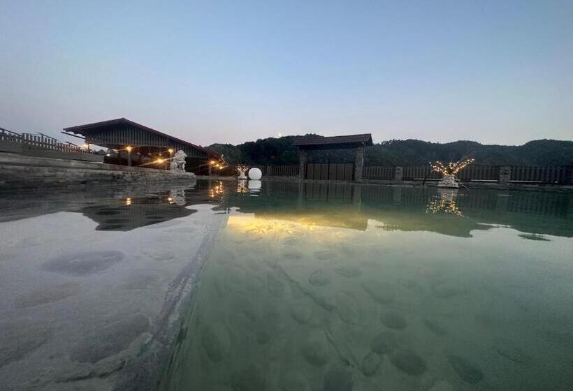 Pensiunea Ponorvata De Jos Complex Golden Lisard