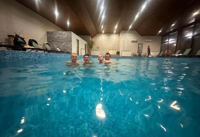 Pensiunea Ponorvata De Jos Complex Golden Lisard