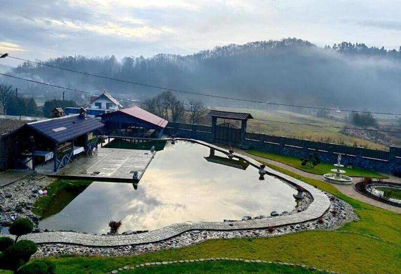 Pensiunea Ponorvata De Jos Complex Golden Lisard