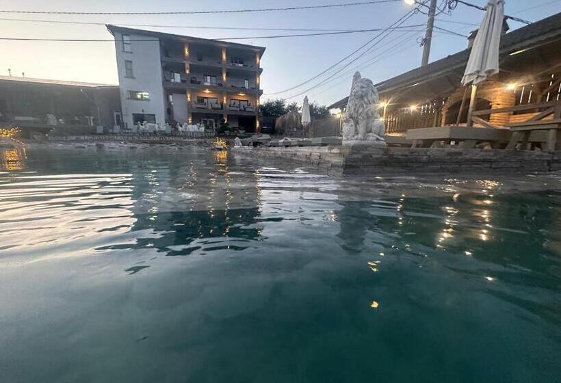 Pensiunea Ponorvata De Jos Complex Golden Lisard