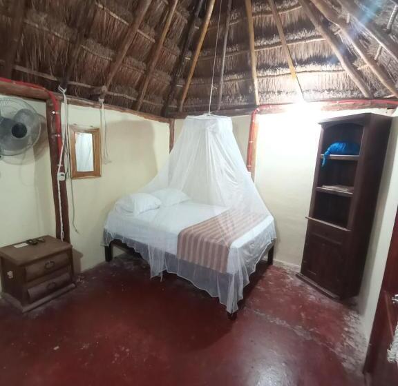 旅馆 Cabañas Multumta Ab