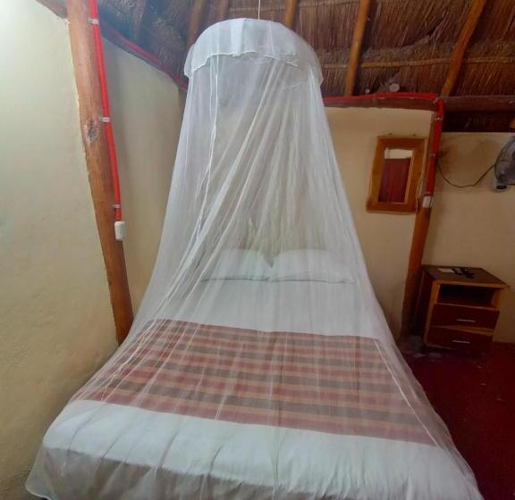 旅馆 Cabañas Multumta Ab