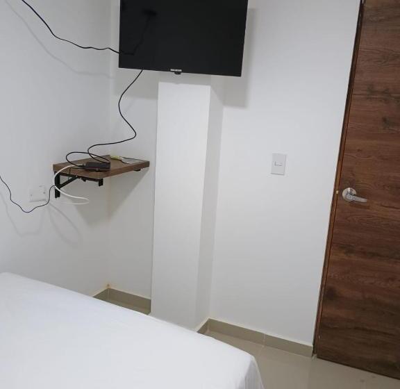 هتل کپسول Di Mar