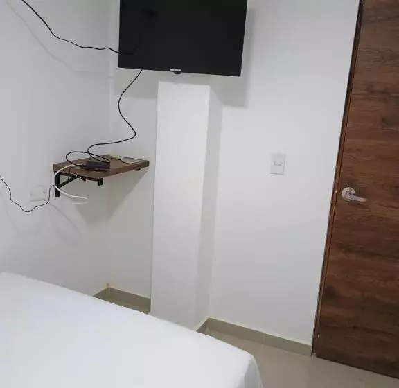 هتل کپسول Di Mar