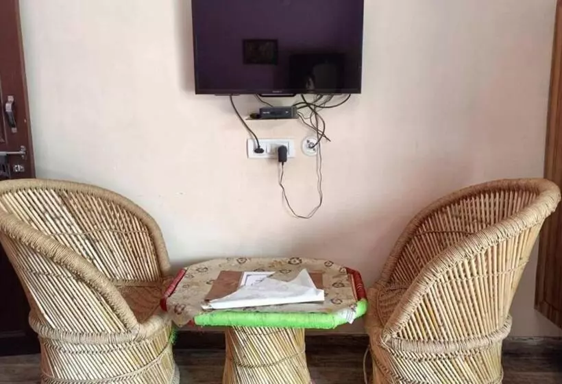 Hotelli Grg Herb Club Homestay Bhimtal