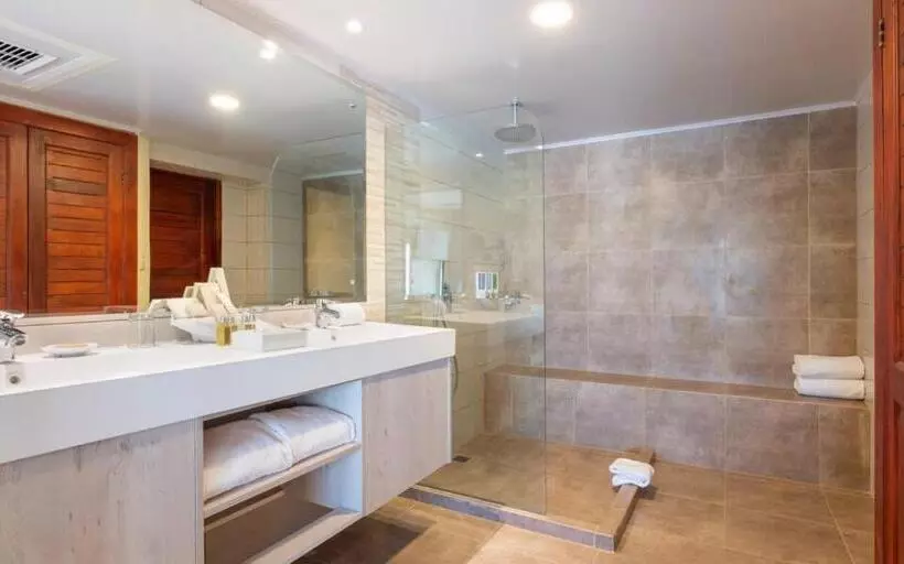 هتل Occidental Tamarindo   Master Suite Duplex   Costa Rica
