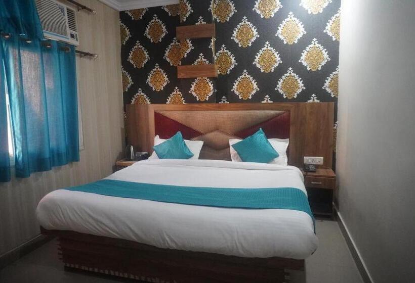 בית מלון כפרי Rudreshwar