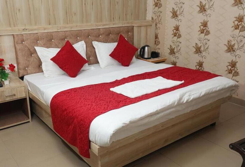 בית מלון כפרי Rudreshwar