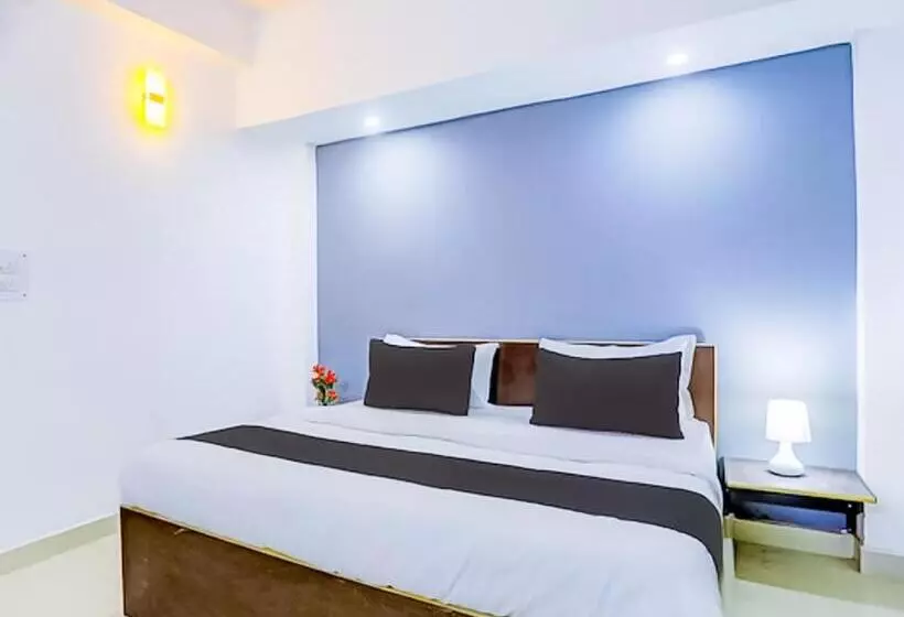 ホテル S In Noida Sec 35 Artharv