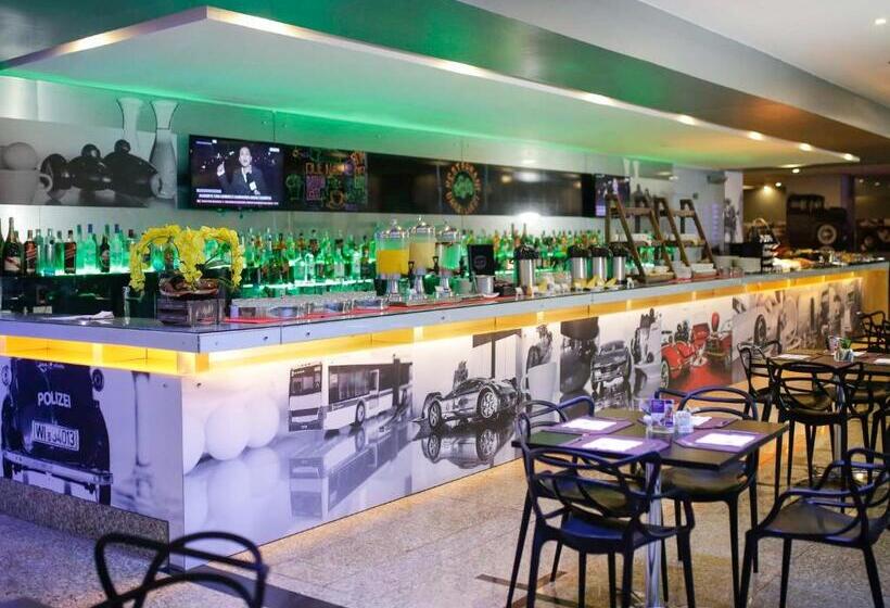 Lindo Flat Mercure Com Vg Garagem. Vista Panorâmica