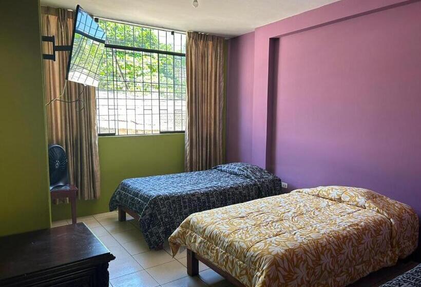 ペンション ñariwalac