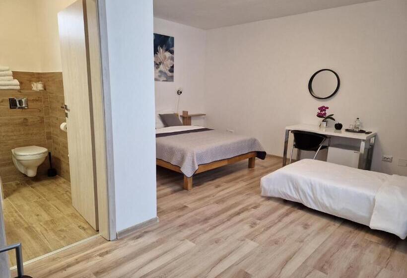 بنسيون Casa 7 Sate Apartament