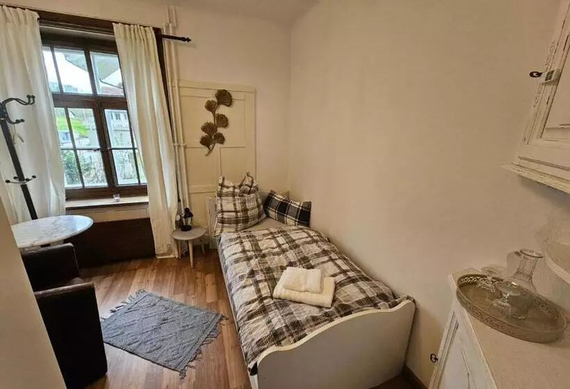 ペンション Gästezimmer Ihr Quartier Erdgeschoss Zimmer 2