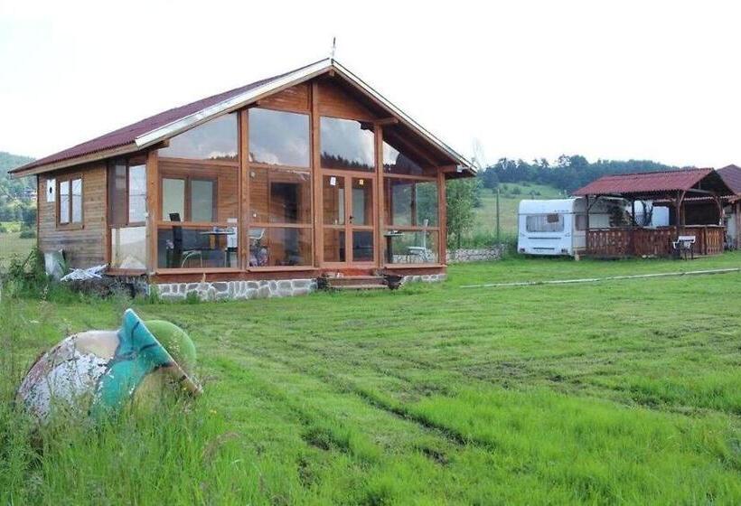 Pension (Hôtel basse catégorie) къщи за гости