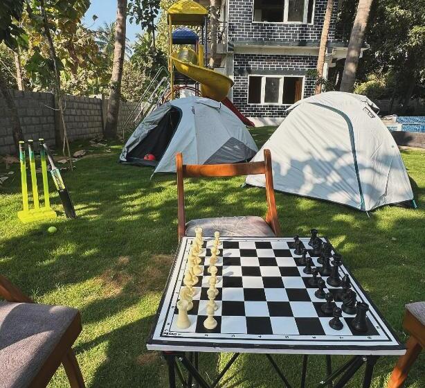 膳宿费 Moon Light Resorts