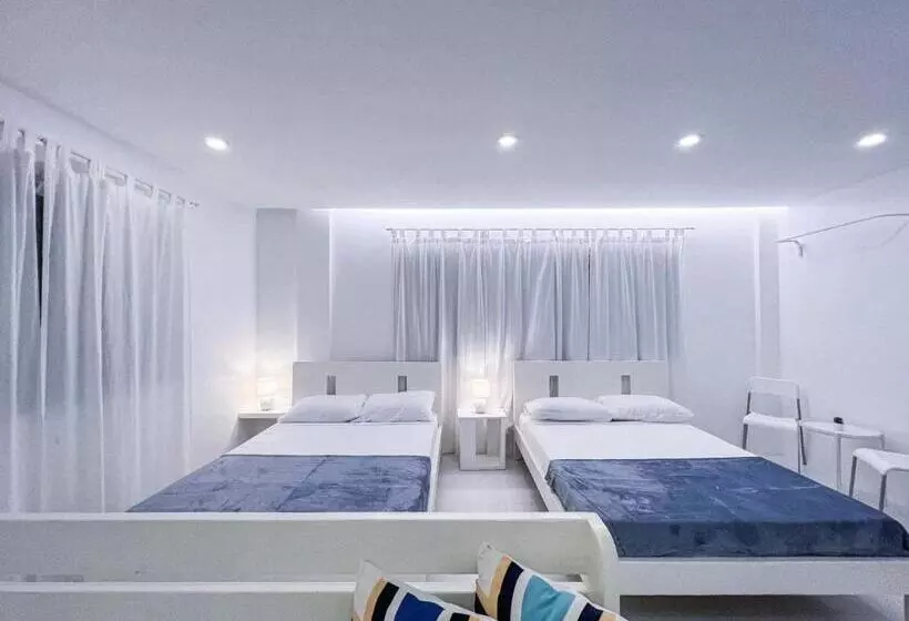 ペンション Moonlight House Tagaytay