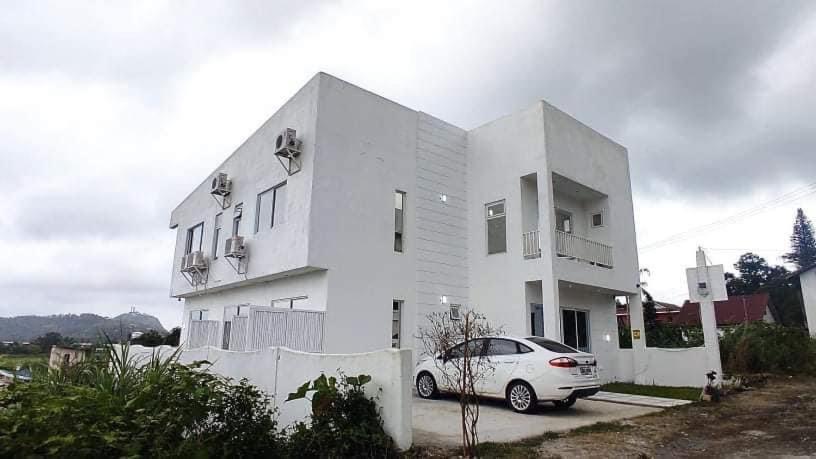 Pensionat Moonlight House Tagaytay