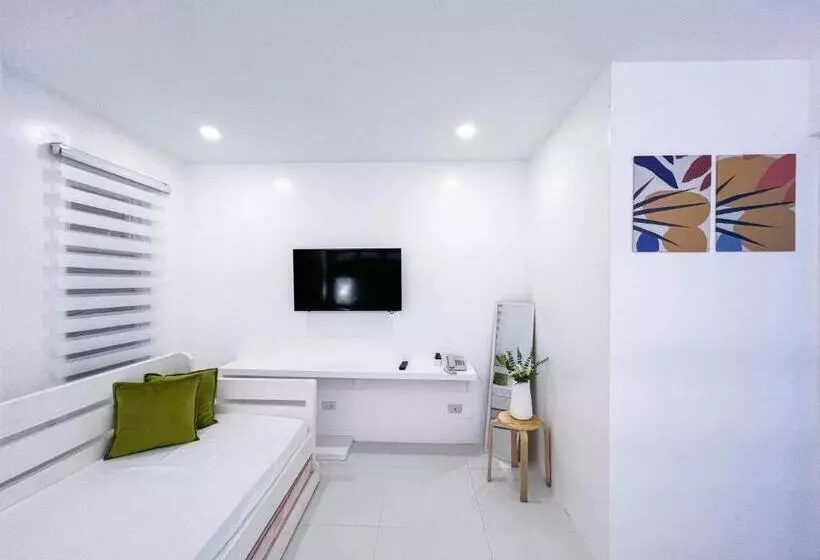 ペンション Moonlight House Tagaytay
