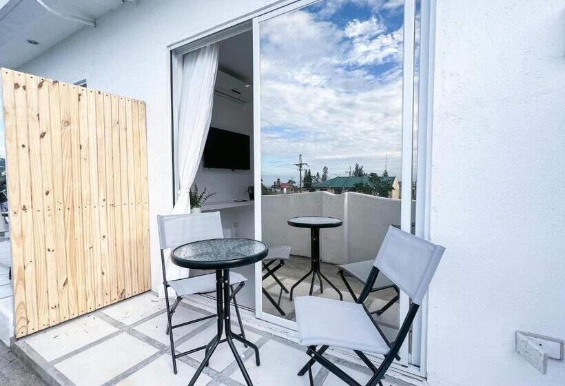 Pensionat Moonlight House Tagaytay