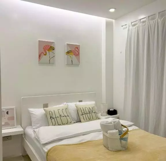 ペンション Moonlight House Tagaytay