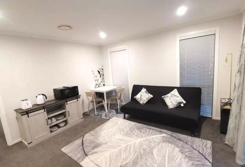 Majatalo Stylish Private Guest House Ensuite Only