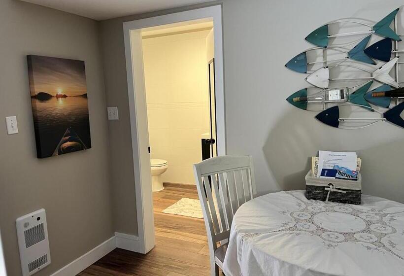 Pensionat Yellow Door Suite