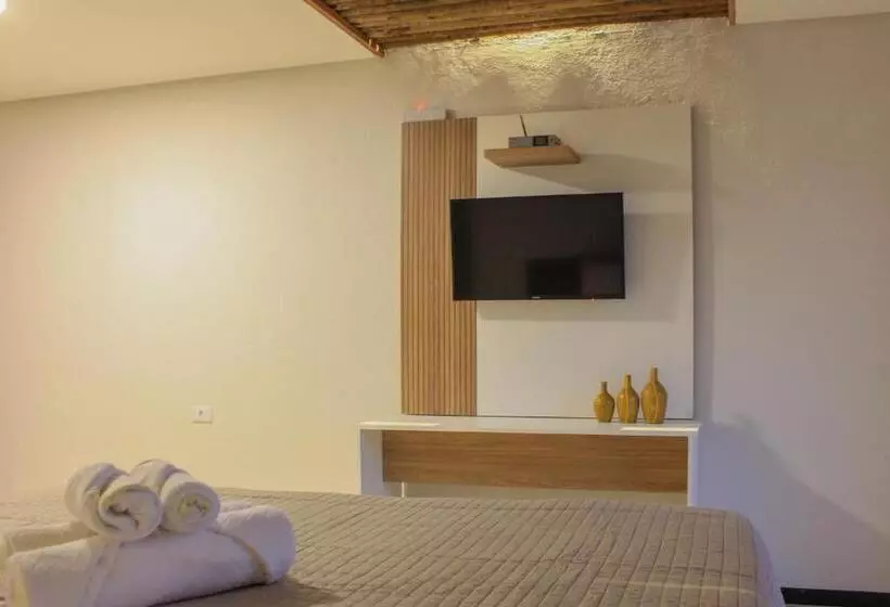 Retkeilymaja Vila Hayô