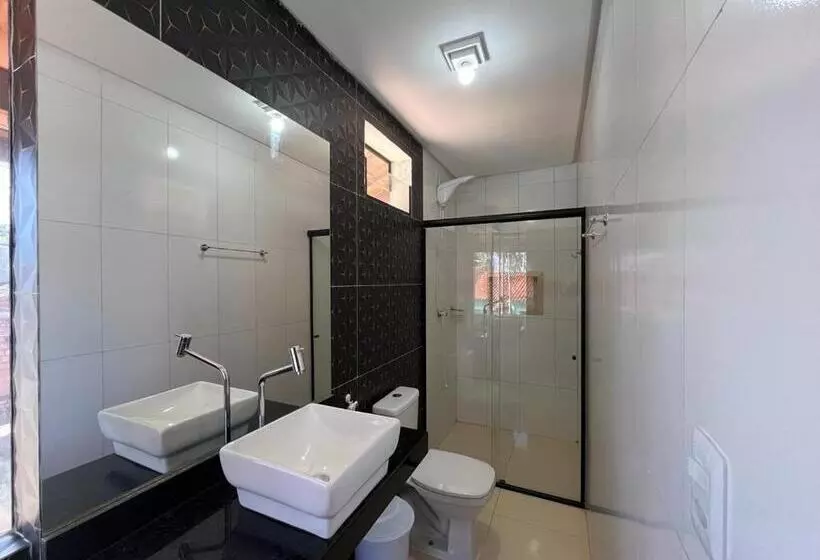 Retkeilymaja Vila Hayô