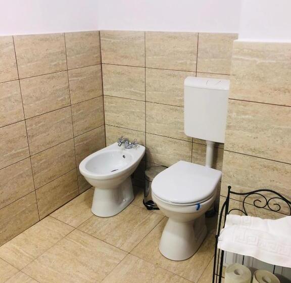 تختخواب و صبحانه Casa Croitorului