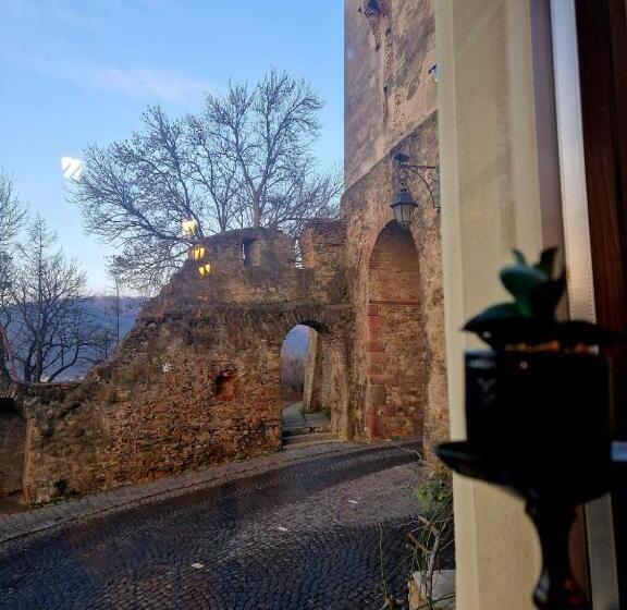 تختخواب و صبحانه Casa Croitorului