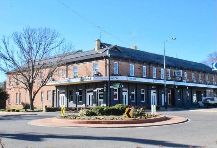 Clubhouse Hotel Yass