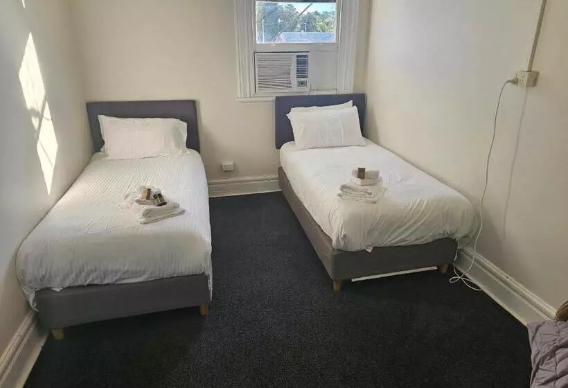 Clubhouse Hotel Yass