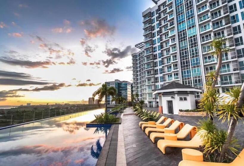Mactan Newtown Condo With Free Airport Pickup