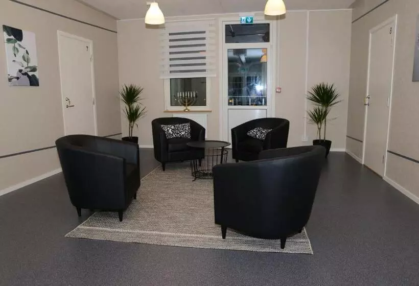 ホテル Britz Hostel