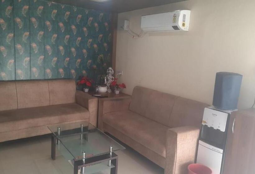 בית מלון כפרי Ganga Vatika