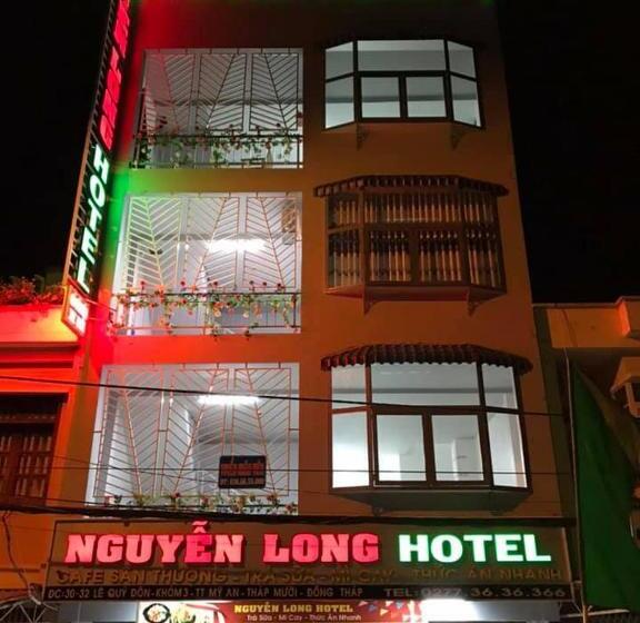 هتل Khách Sạn Nguyễn Long