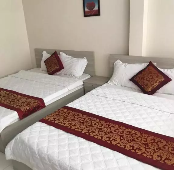 هتل Khách Sạn Nguyễn Long