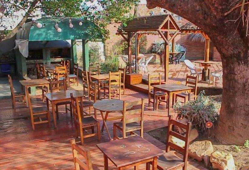 فندق Puerta Del Sol