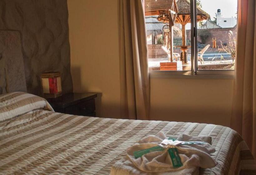 فندق Puerta Del Sol