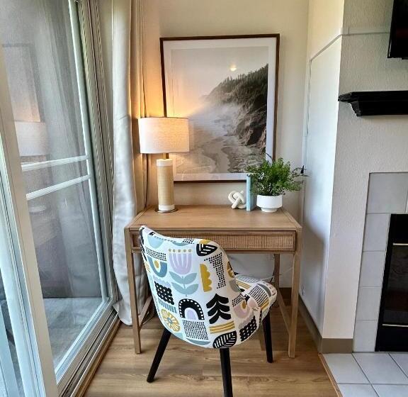 هتل Quest Travels