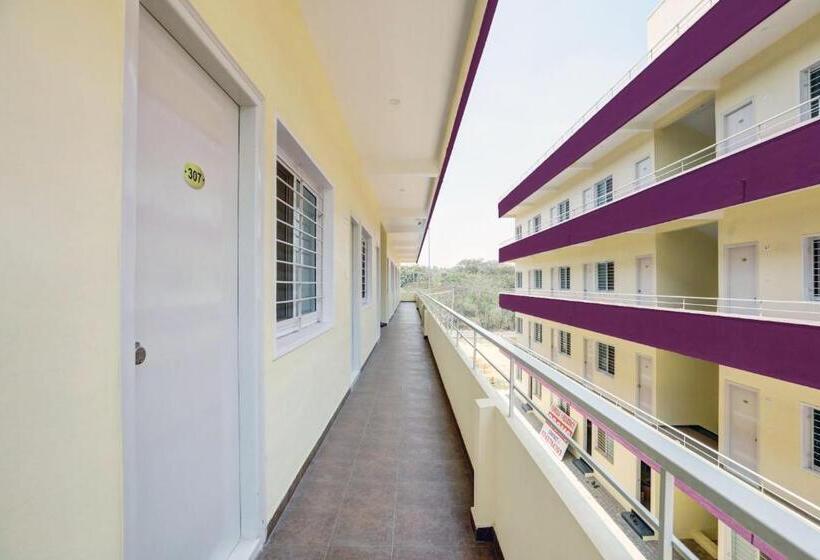 酒店 Spot On Formula 1 Residency