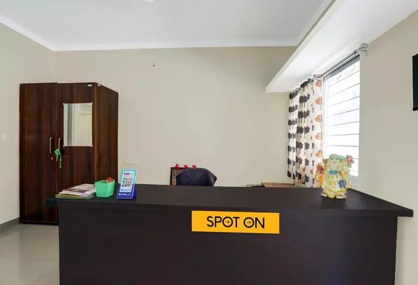 ホテル Spot On Formula 1 Residency