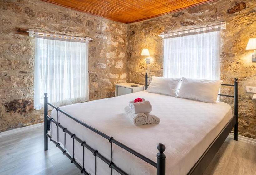 İmerek Taş Ev Otel Alaçatı